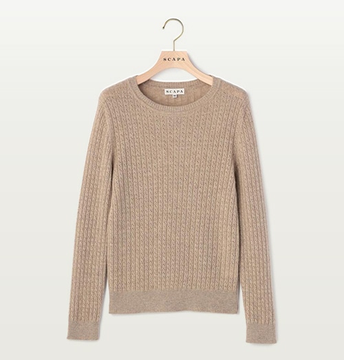 ベージュのニット