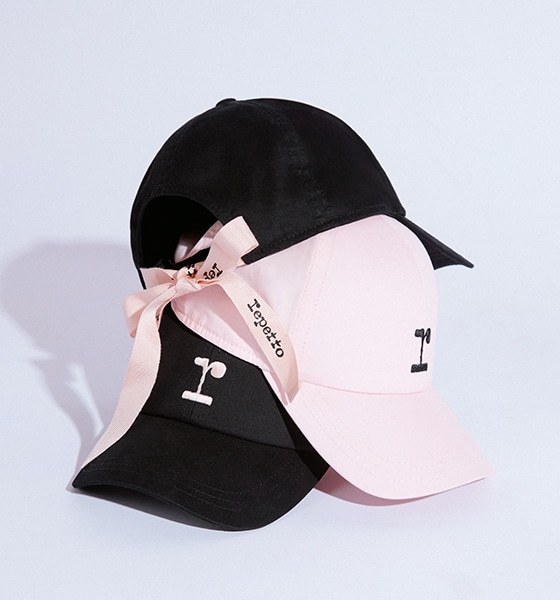 Logo cap with ribbons 再販売のお知らせ