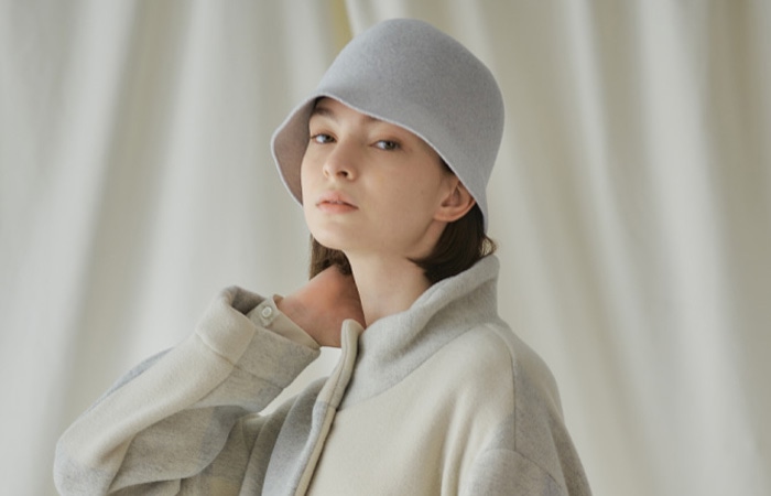 mature ha. | bell hat WOMEN