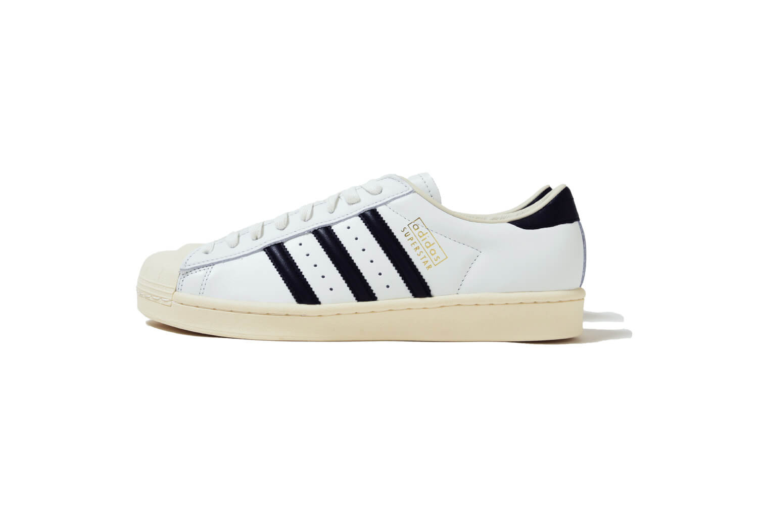 今日もビショップ　adidas　SUPERSTAR VINTAGE
