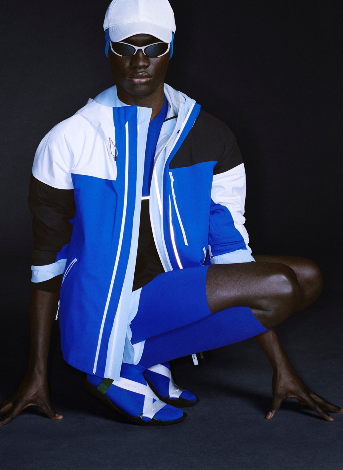 ドーン クルー リラックスド - カラーブロック モデル着用画像