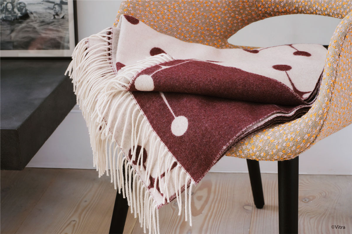 lp_Eames-Special-Collection-2023_blanket.jpg