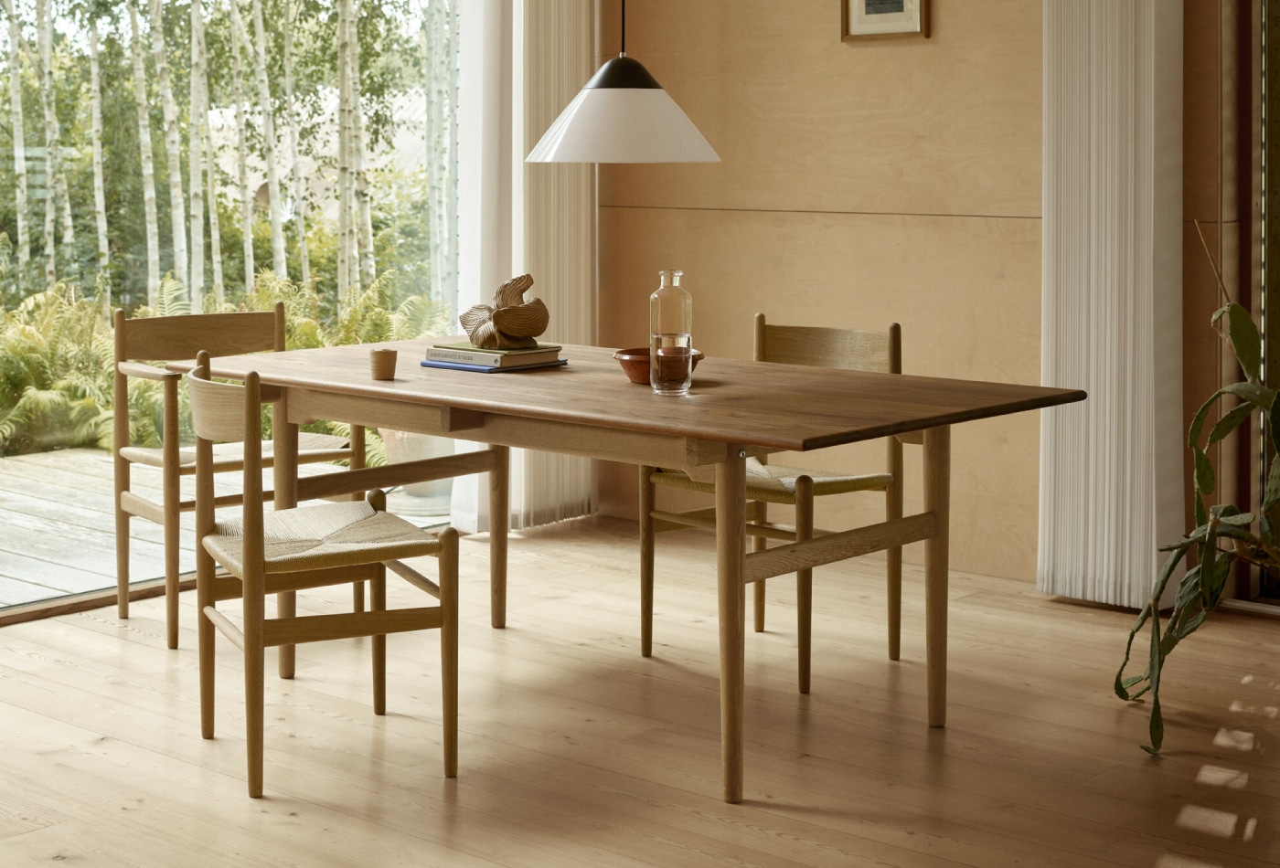 ch327_in_teak_mix_campaign_950.jpg