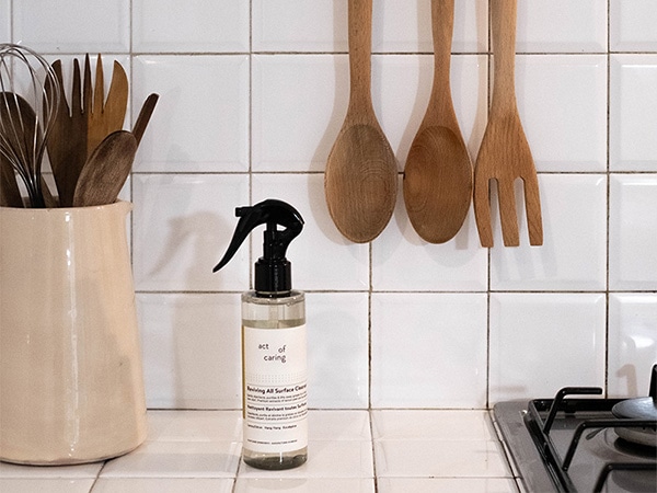 TCS ザ・コンランショップオンラインショップから12月のおすすめ_03_アクトオブケアリング_クレンザー