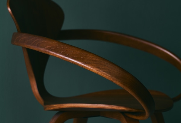 events_isetan_chair_mania.jpg