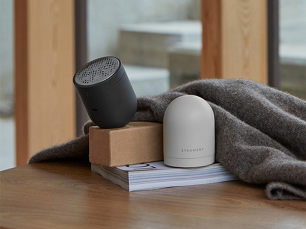 TCS ザ・コンランショップオンラインショップから11月のおすすめ_04_スチーマリーファブリックシェーバー