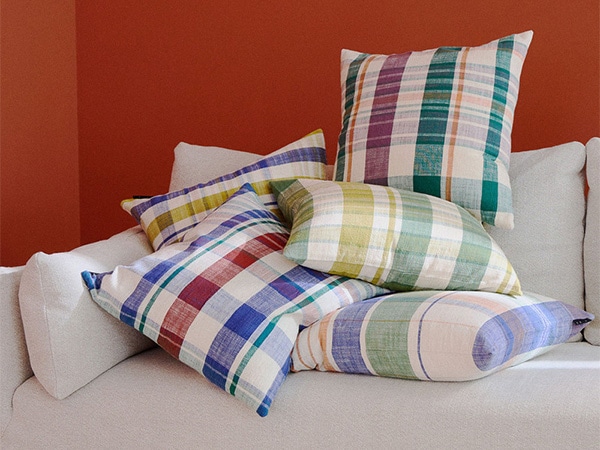 TCS ザ・コンランショップオンラインショップから10月のおすすめ_02_CUSHION_COVERS