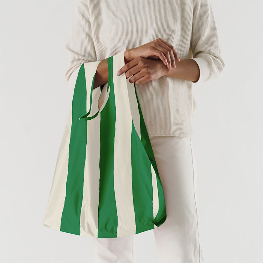 under_the_sun_travel_baggu.jpg