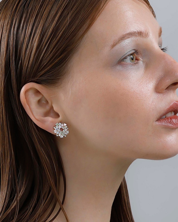 JewCas miniature gardenイヤリング 着用イメージ