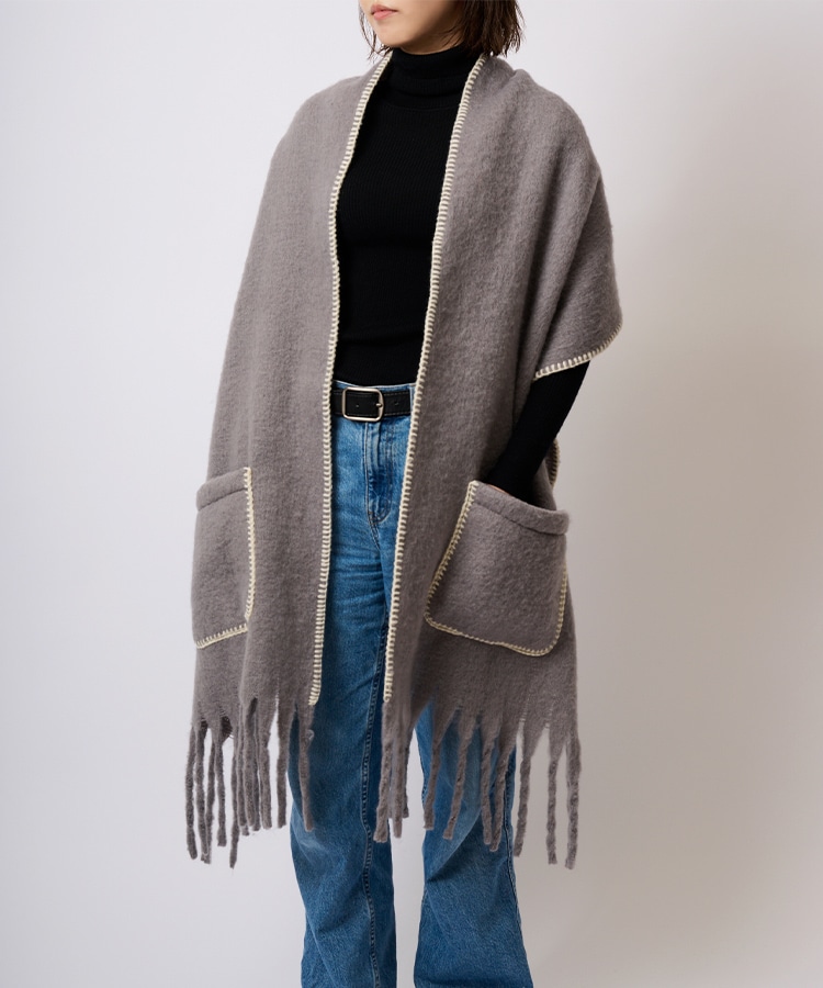 ポケットの付いた大判ストール