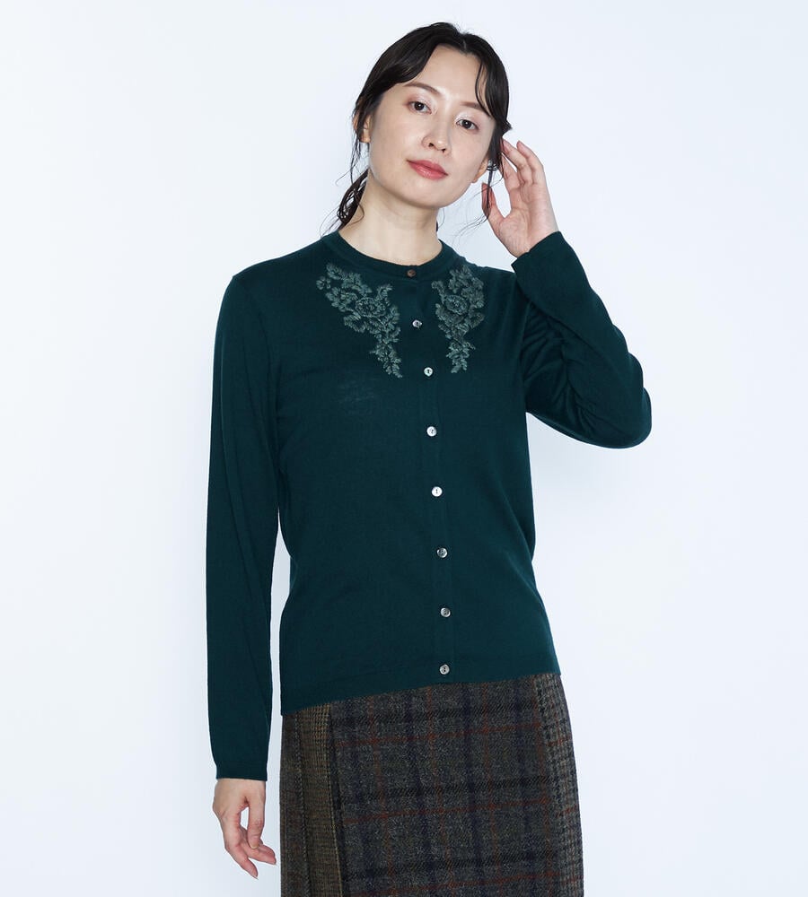 エンブロイダリーニットカーディガン