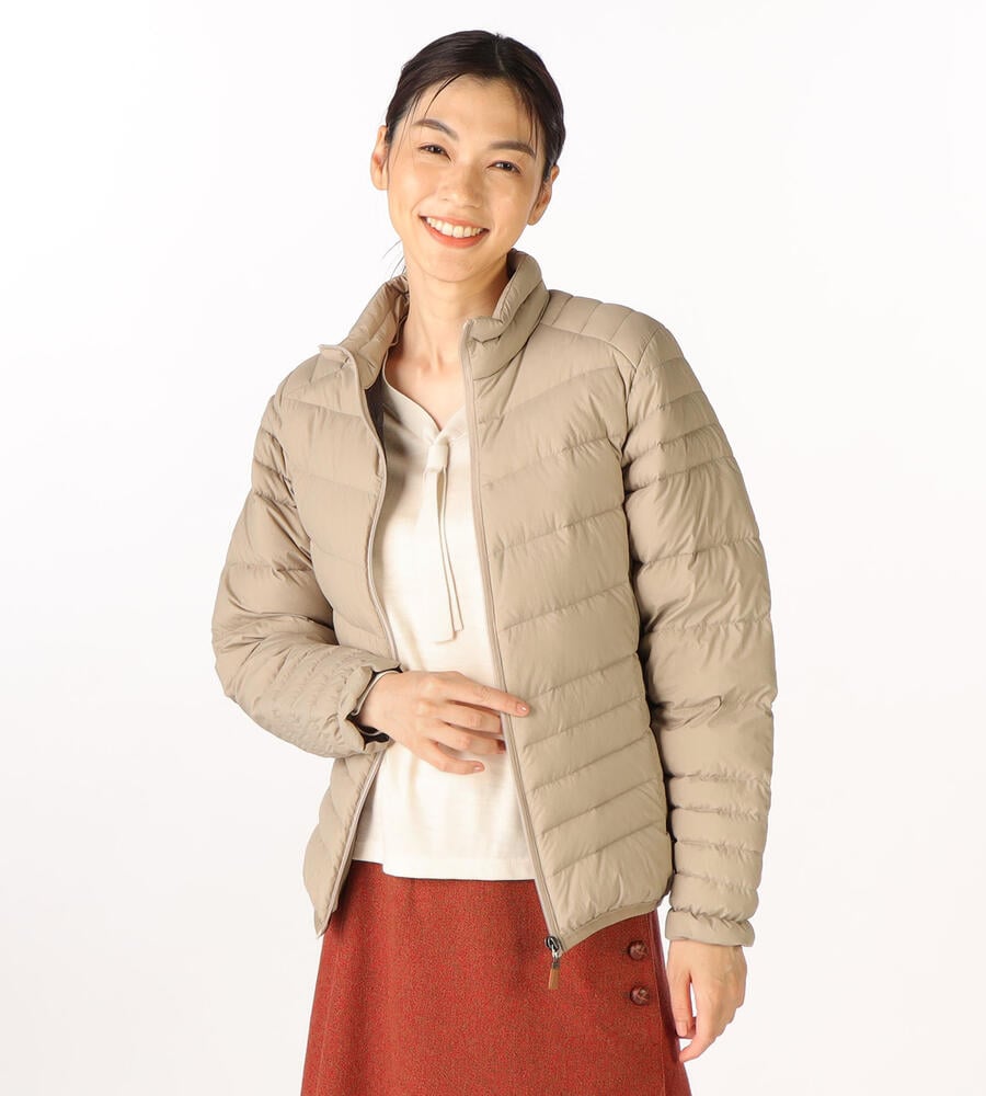 ライトウェイトダウンジャケット