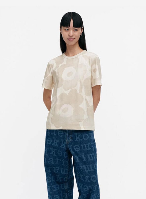 Erna Akvarelli Unikko Tシャツ