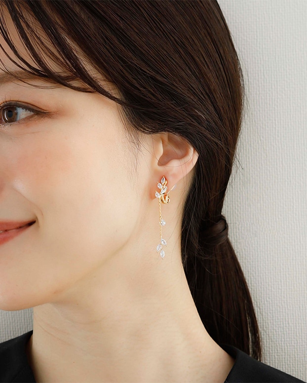 JewCas リーフストーンエアフィットイヤリング 着用イメージ