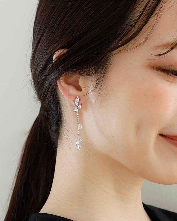 JewCas リーフストーンエアフィットイヤリング 着用イメージ