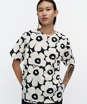 Tunnit Unikko Tシャツ