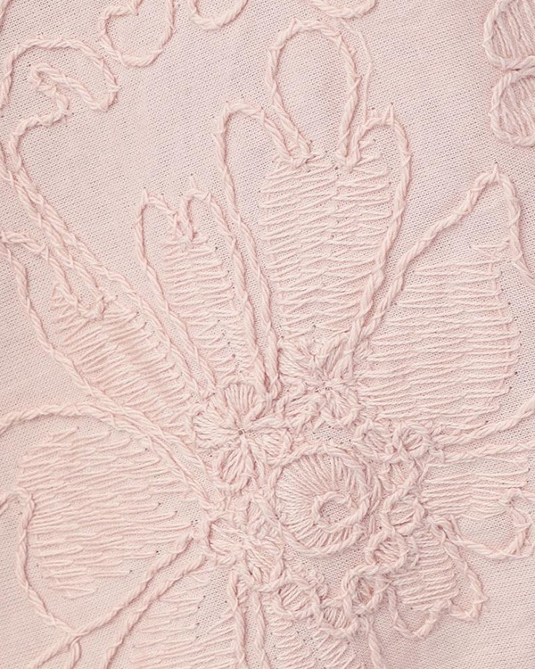 アブストラクトエンブロイダリーカットソーの商品画像