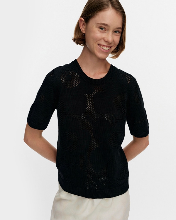 Marimekkoの半袖ニット