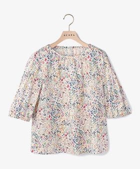 SCAPAのカラーブラウス