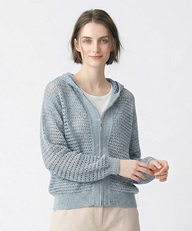 SCAPAのニットパーカー