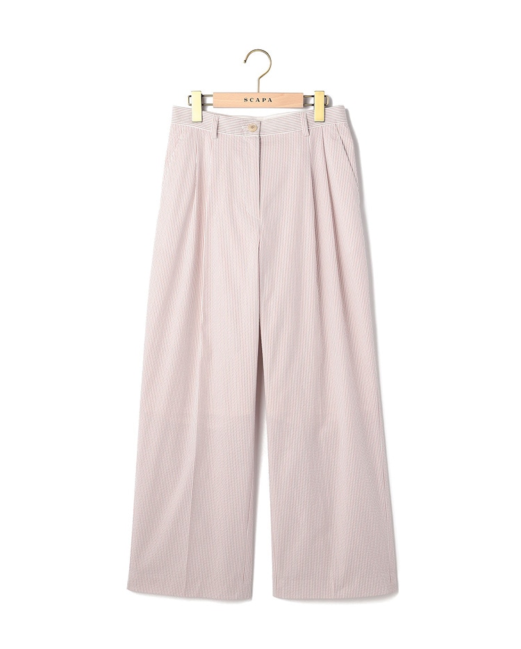 レッドのストライプのパンツ