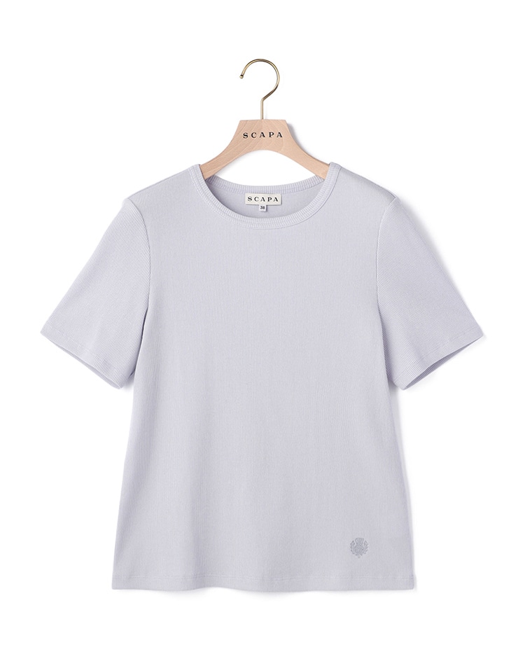 ライトブルーのカットソー