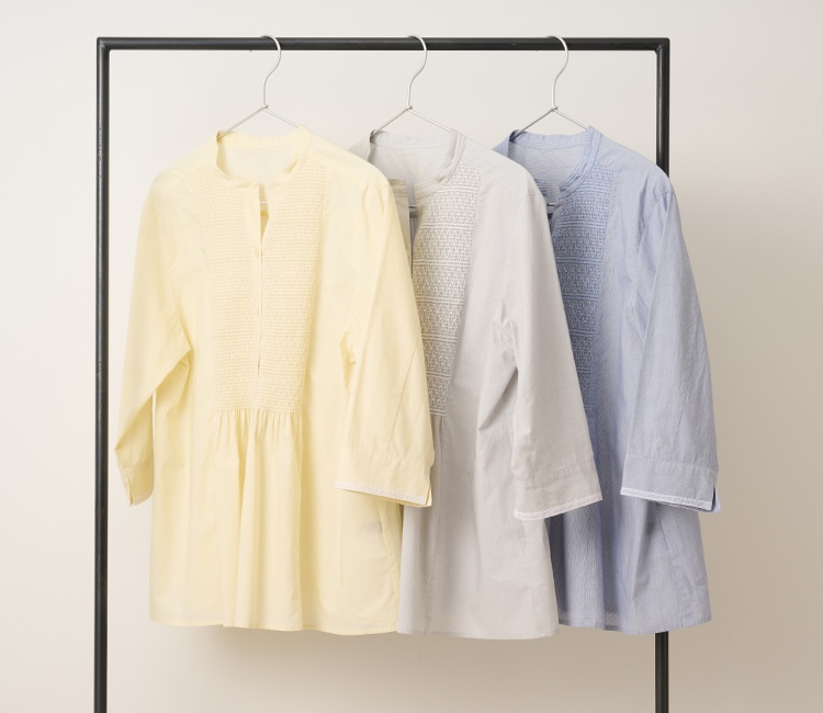 ヘアラインストライプブラウスの商品画像