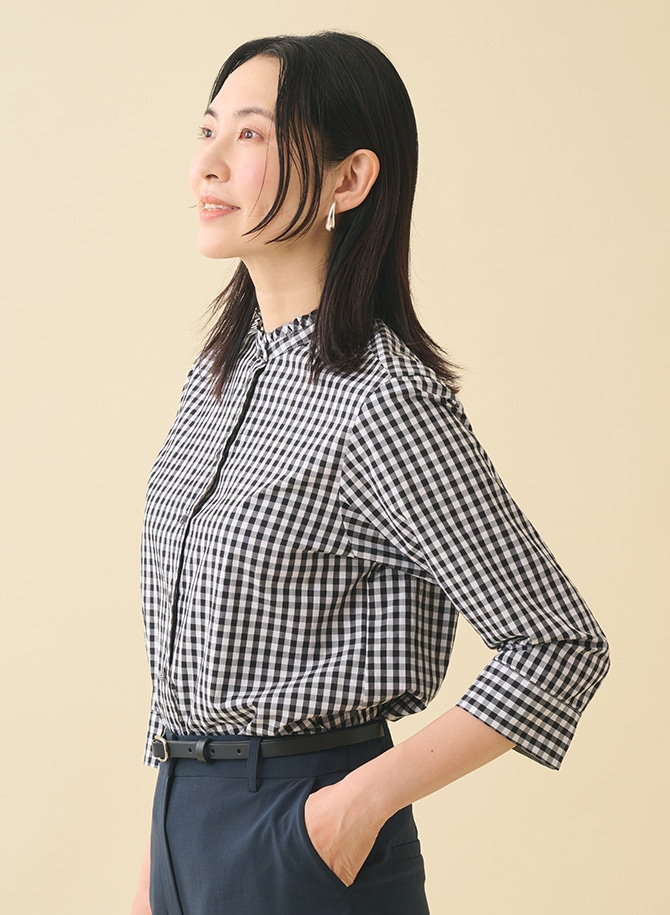 ギンガムチェックブラウスを使用したスタイリング