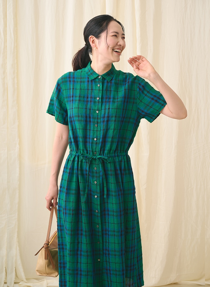 リネンキースチェックワンピースを使用したスタイリング