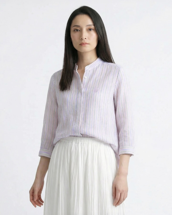 ストライプブラウスのコーディネート