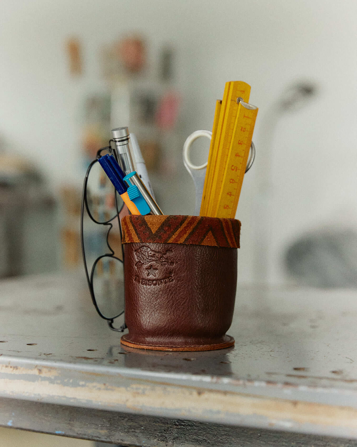 PEN STAND