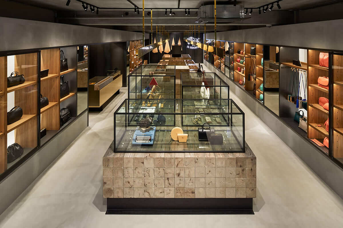 IL BISONTE 表参道店