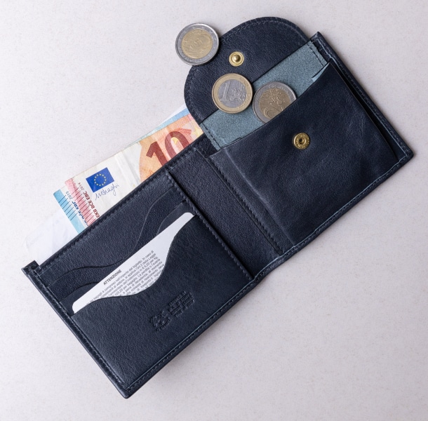 ブラックのウォレットの商品画像