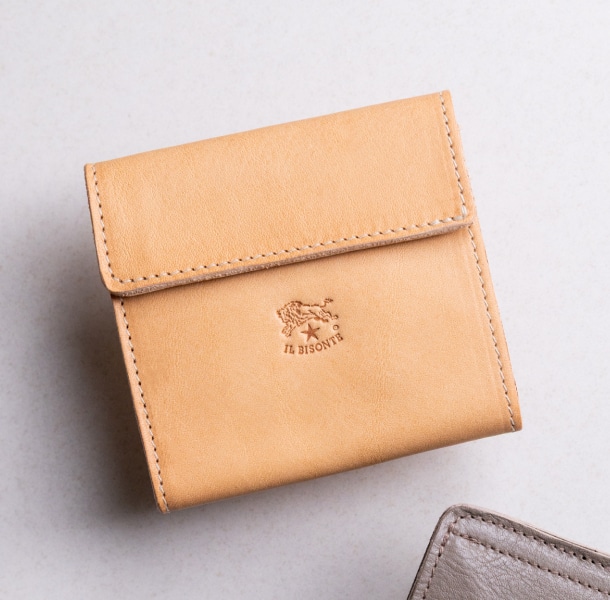 ヌメのウォレットの商品画像