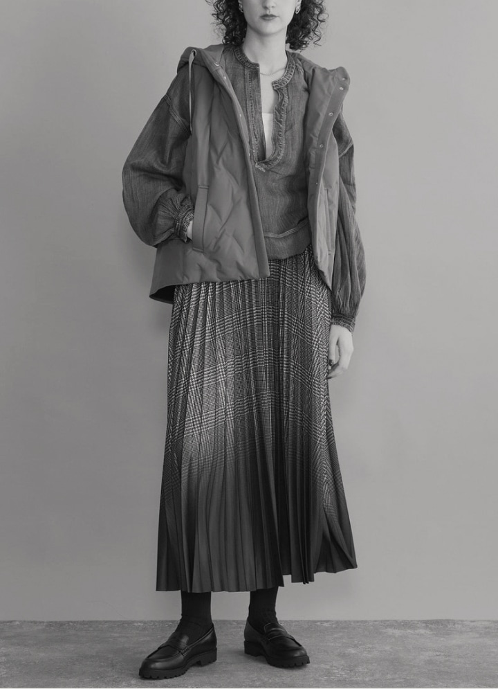 NICOLE white FOR MENイメージ画像