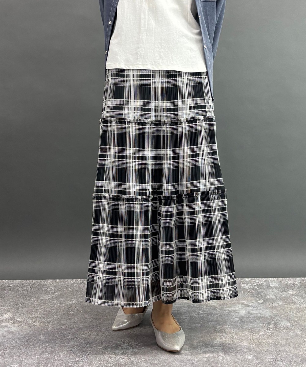 プリーツ柄スカート