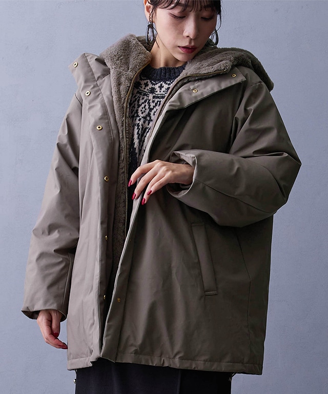 ファーライナー付きドロストダウンブルゾン