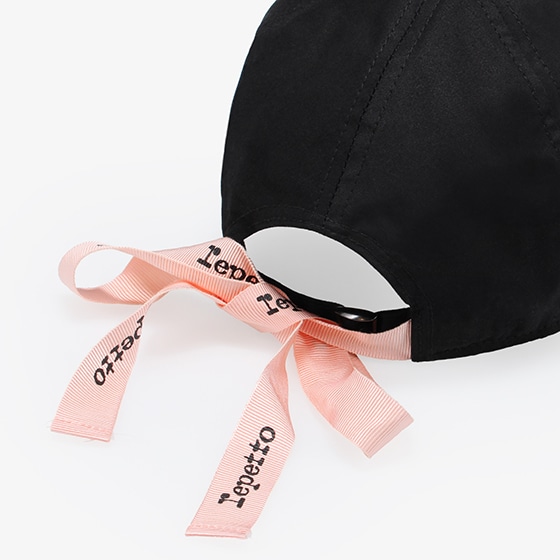 Logo cap with ribbons 再販売のお知らせ