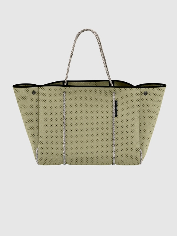 エスケープ　トート　フェネル